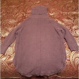 Purple sweater good shape size small
